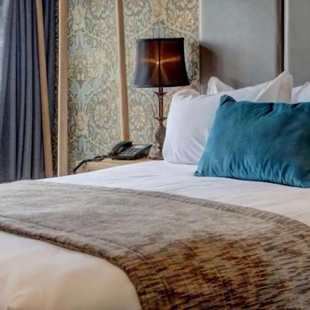 The New Hobbit Hotel Rooms Halifax Zewnętrze zdjęcie