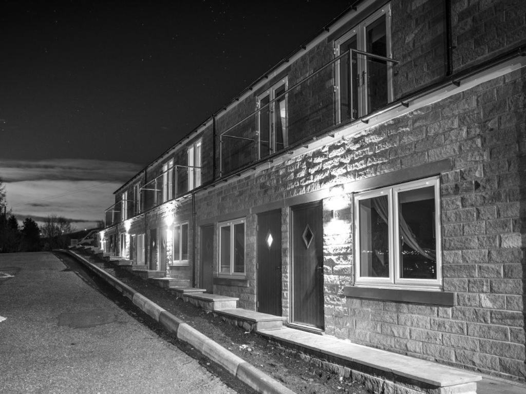 The New Hobbit Hotel Rooms Halifax Zewnętrze zdjęcie
