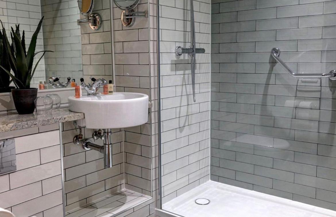 The New Hobbit Hotel Rooms Halifax Zewnętrze zdjęcie